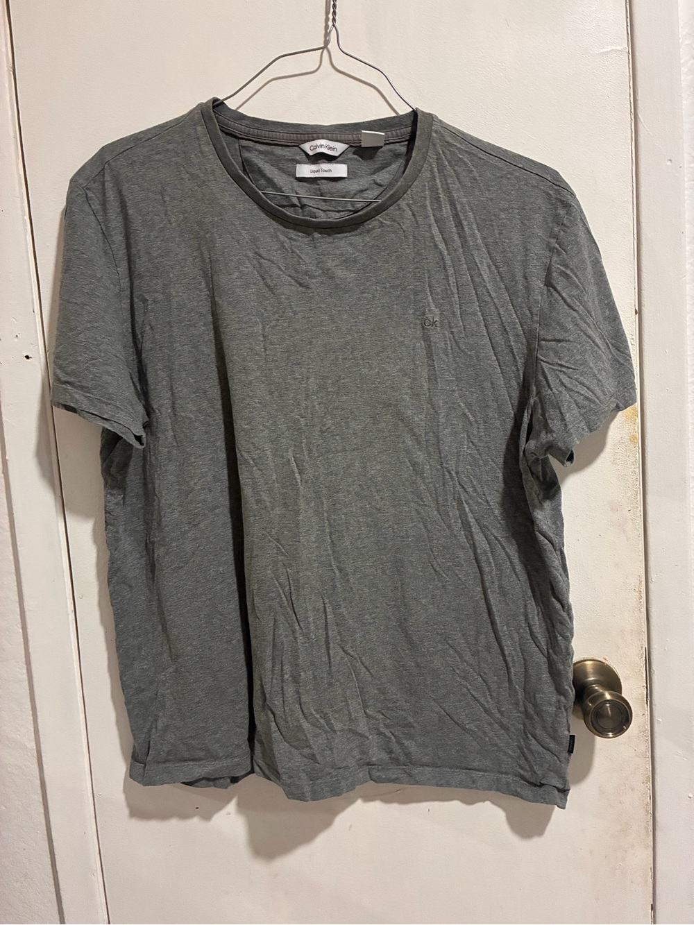 Calvin Klein Women's Gray Crew Neck Short Sleeve Tee